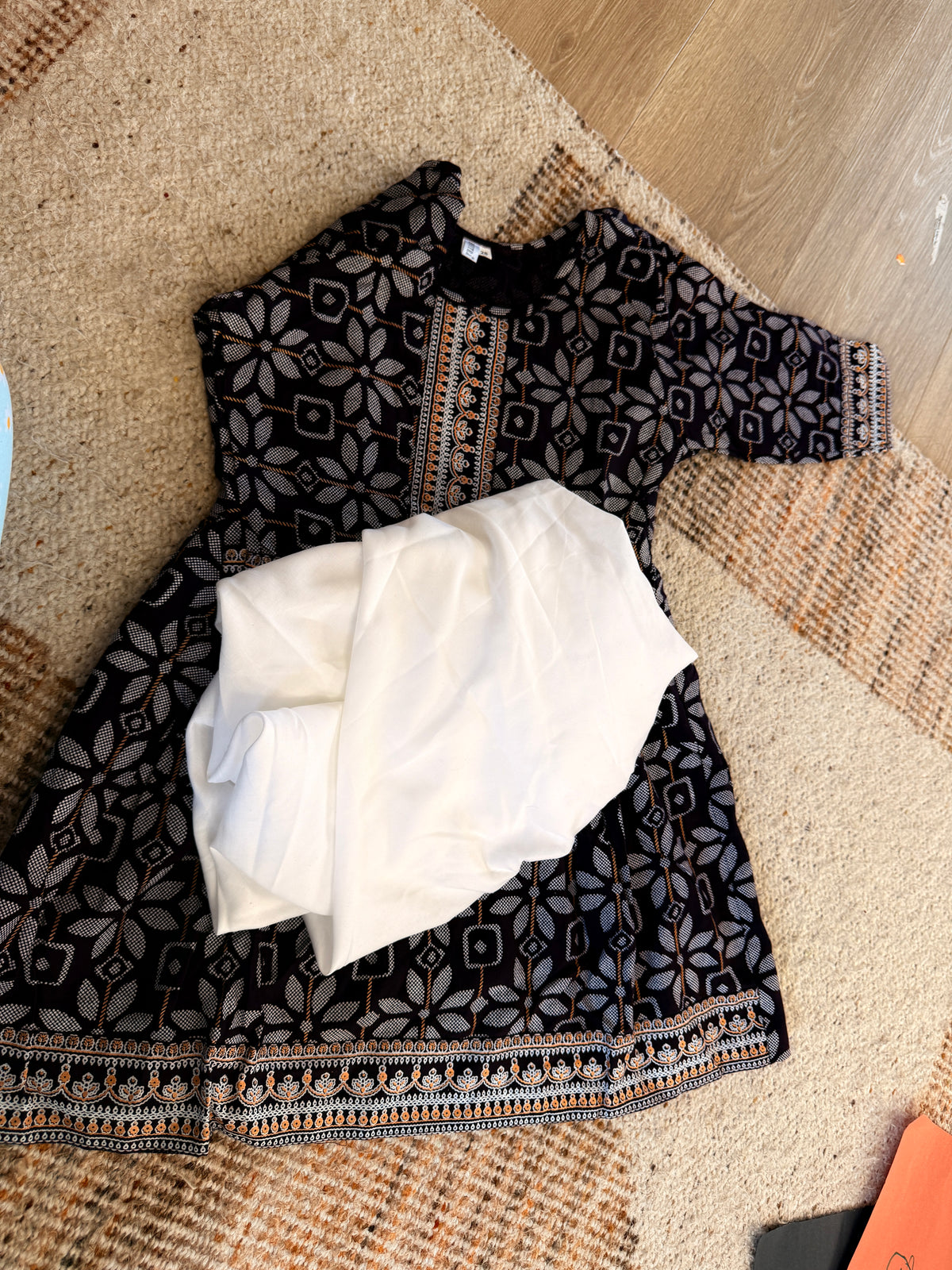 Girls kurti set